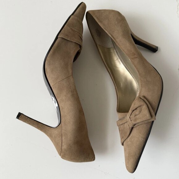 Nine West Suede Stiletto Pumps Heels Tan Brown Slip On Pointed Toe Bow - Picture 7 of 8